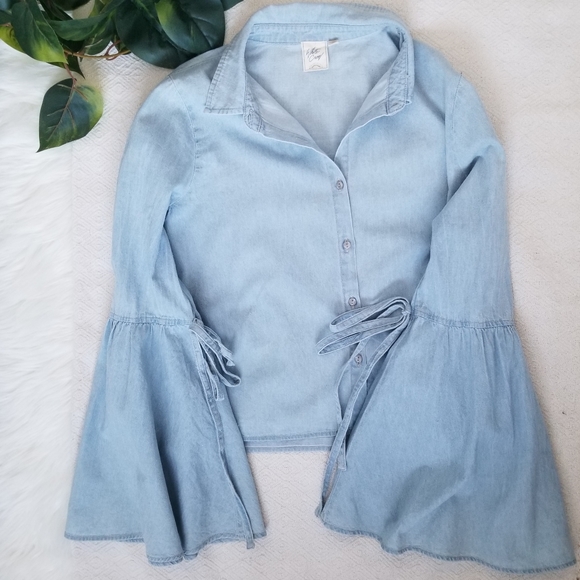 White Crow Blue Cropped Top - Picture 1 of 5